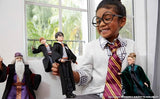 Collectible Doll (10.5 Inch) with Hogwarts Uniform, Gryffindor Robe and Wand, FYM50
